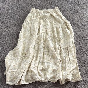 Women's Cream Leaf-Print Tiered Maxi Skirt